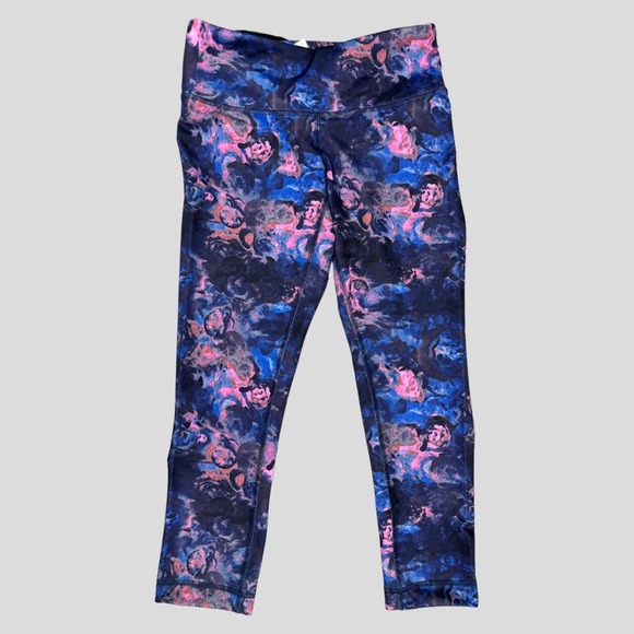 Women's NWT Wunder Under Crop II Lululemon Floral Designed Leggings Size 4 - Picture 1 of 8